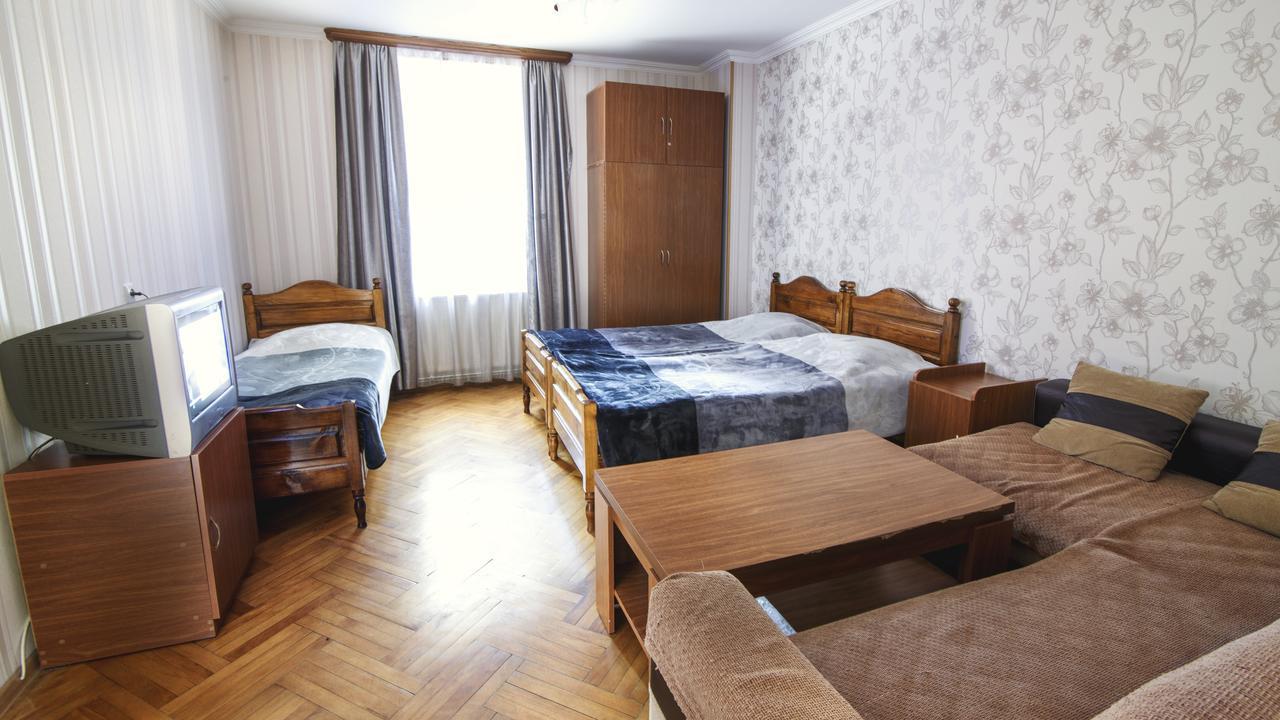 Nick&David Inn Borjomi Exterior photo